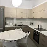Апартаменти Centre *